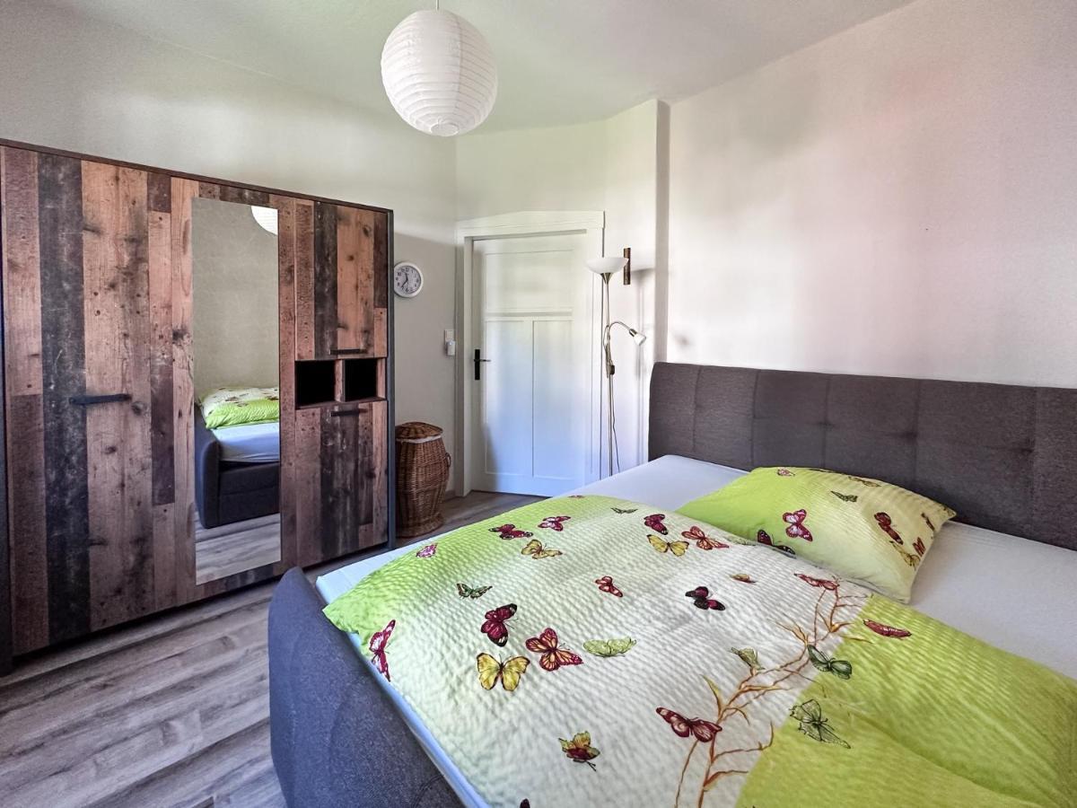 Schoene Altbauwohnung Mit Grosser Sonnenterrasse Rudolstadt Dış mekan fotoğraf